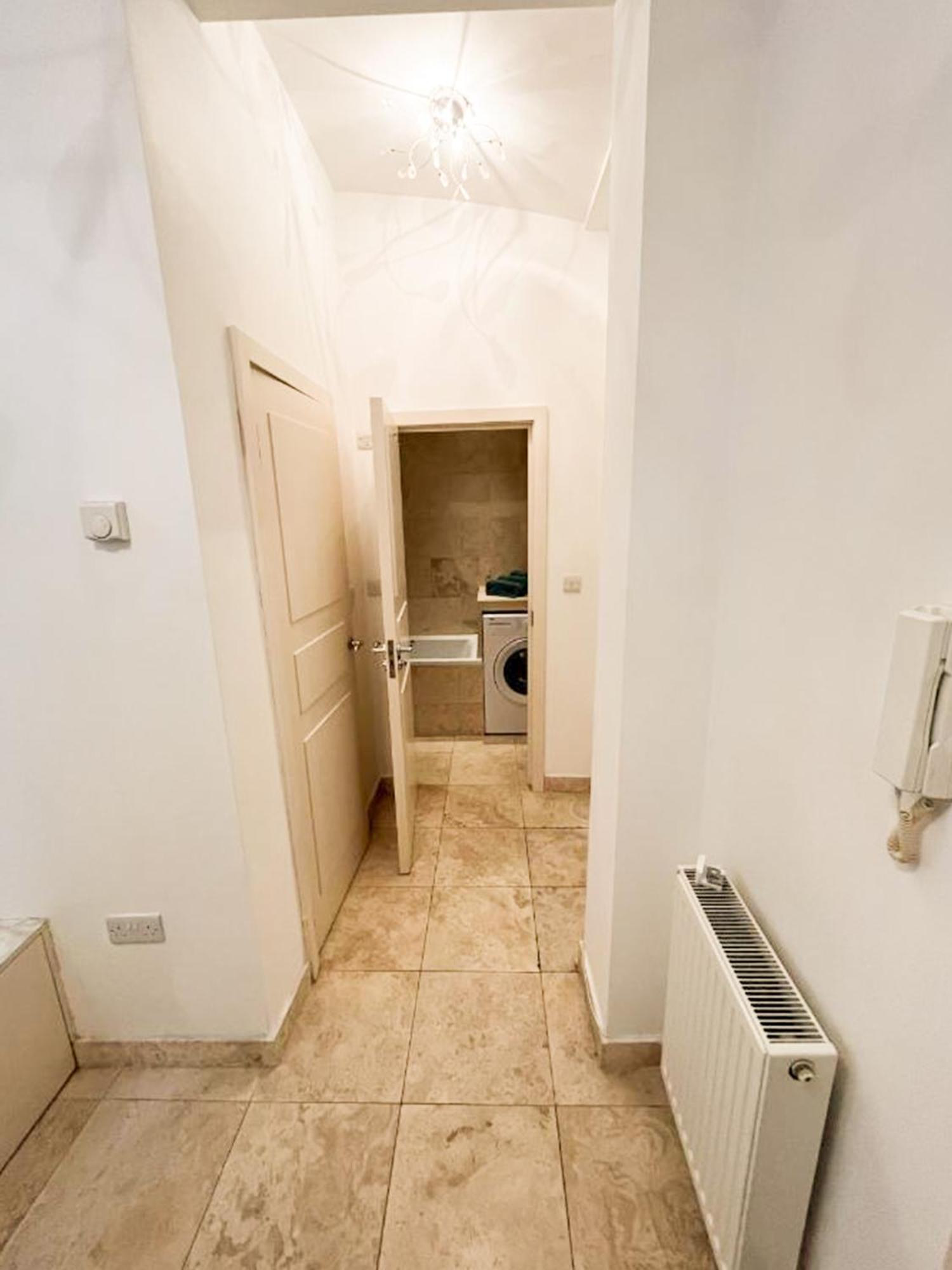 Apartment Moments From Hyde Park Londres Exterior foto